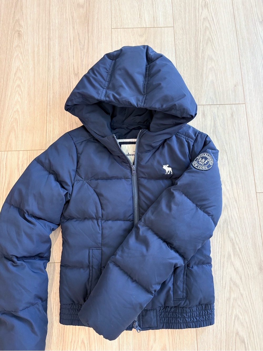 Abercrombie Kids Large Navy Blue Puffer Jacket Hooded Parka Down Feather Winter